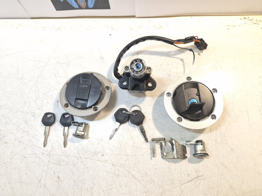 Suzuki GSF 1250 Bandit Lock Set