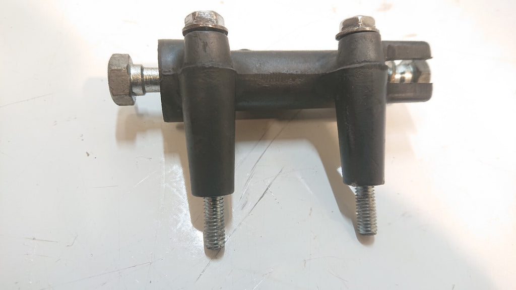 Kawasaki GPZ 1000 RX Front Brake Splitter