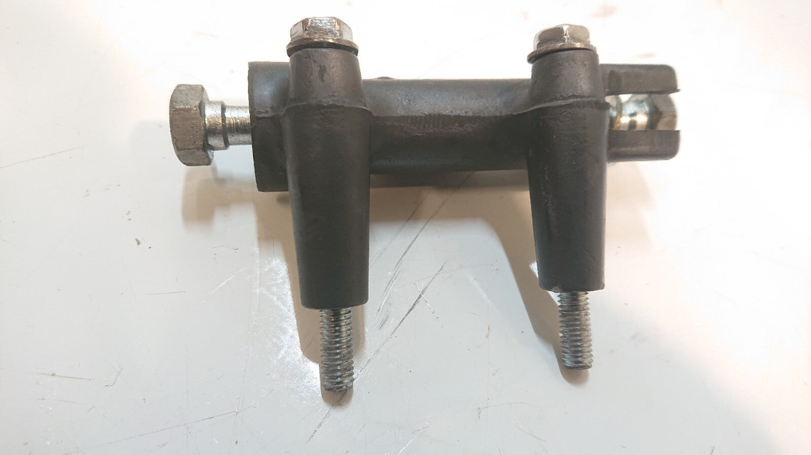 Kawasaki GPZ 1000 RX Front Brake Splitter