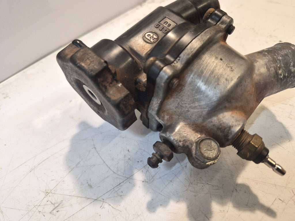 Kawasaki ZZR 1100 Thermostat Housing