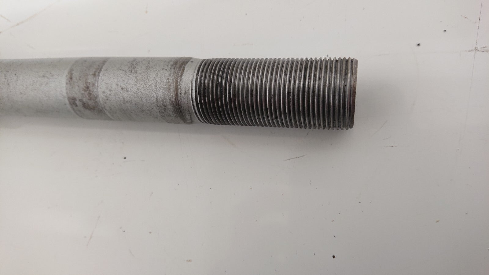 Front Wheel Spindle BMW F800 ST 2006 - 2010