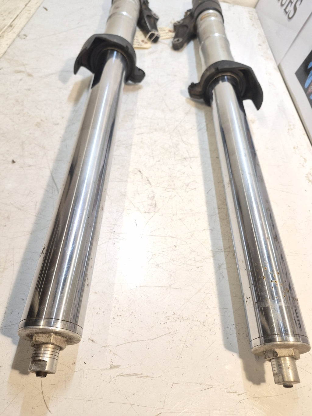 Triumph Daytona 955i Forks, Pair
