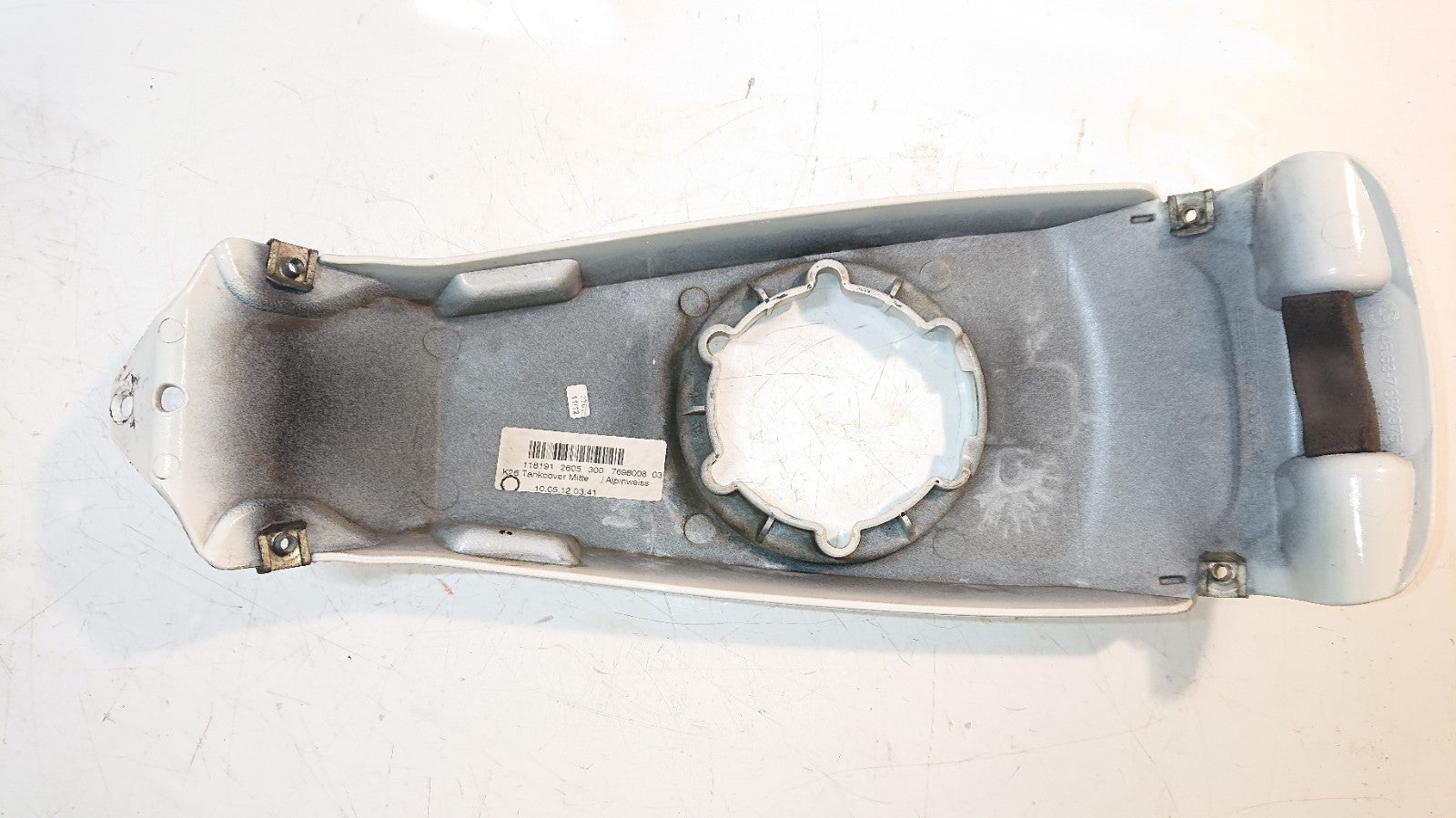 BMW R 1200 RT Filler Cap Surround
