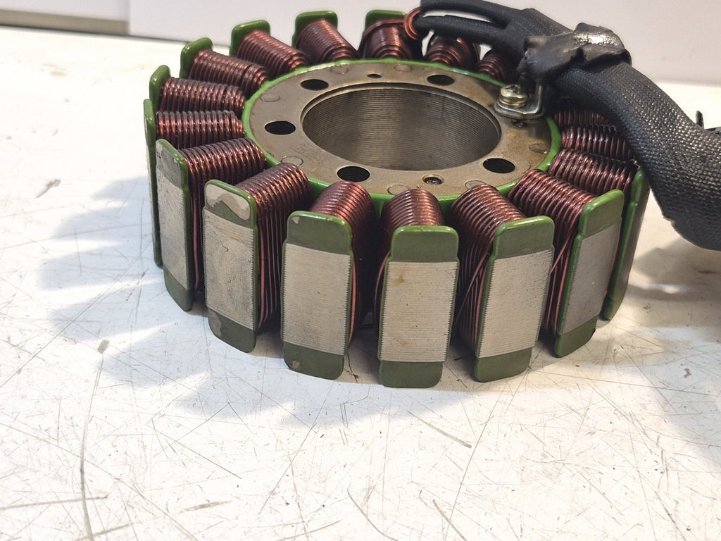Honda CBR 1100 Blackbird Stator