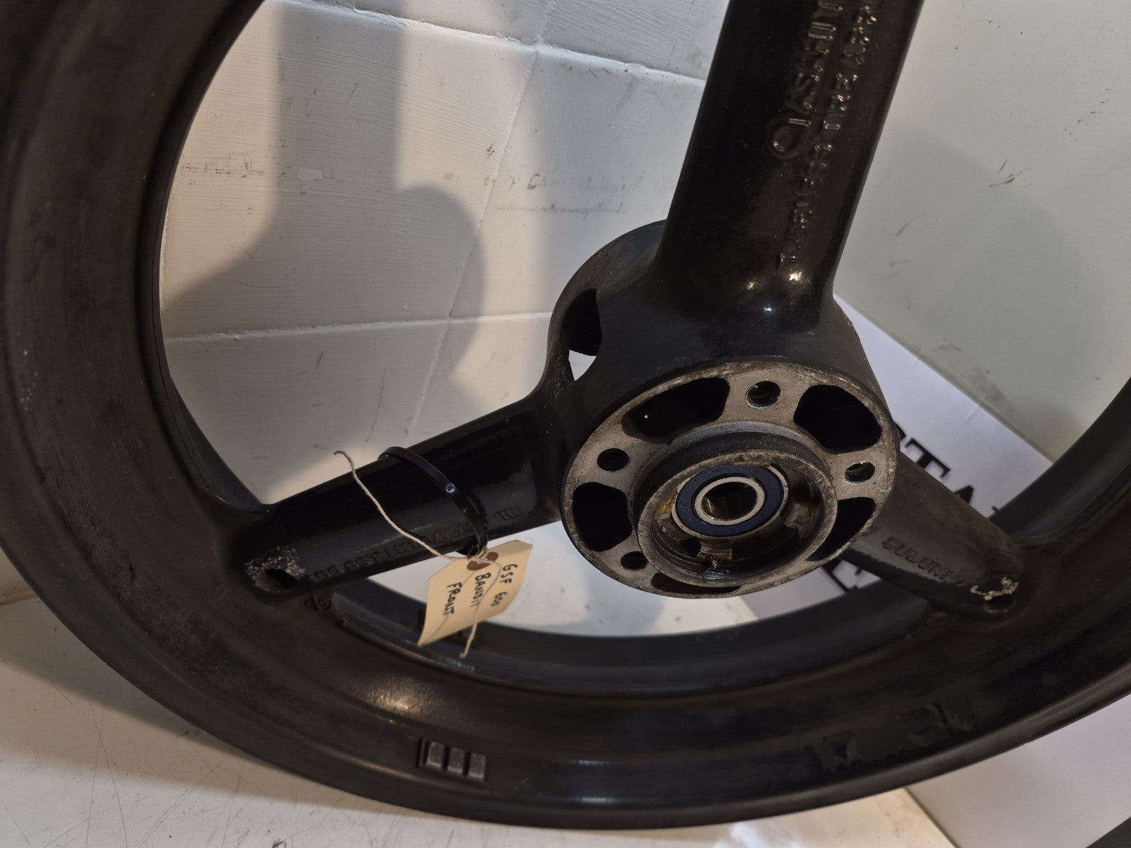 Suzuki GSF 600 Bandit Mk2 Front Wheel