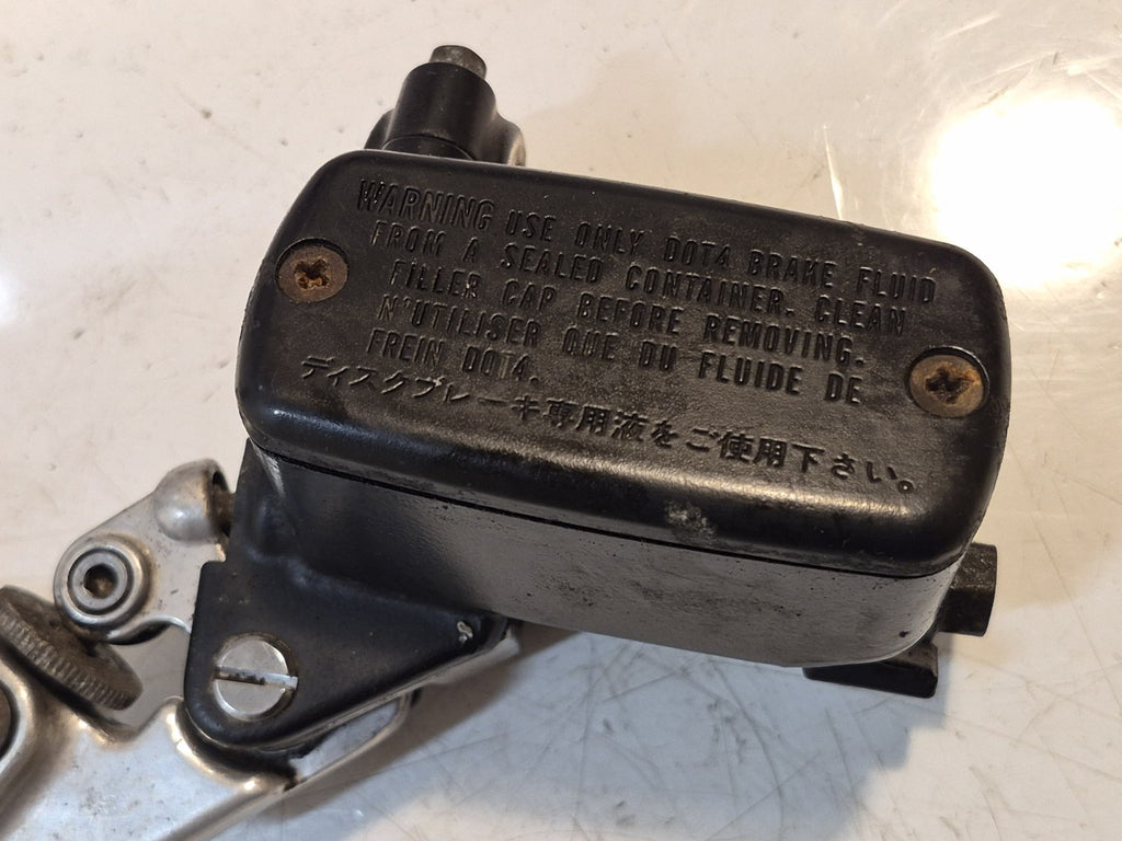 Honda CBR 1100 Blackbird Front Brake Master Cylinder And Lever