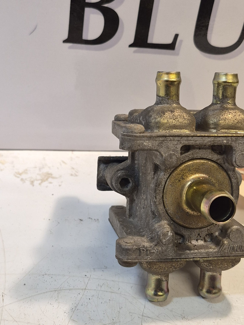 Suzuki GSF 600 Bandit Mk2 Air Solenoid Valve