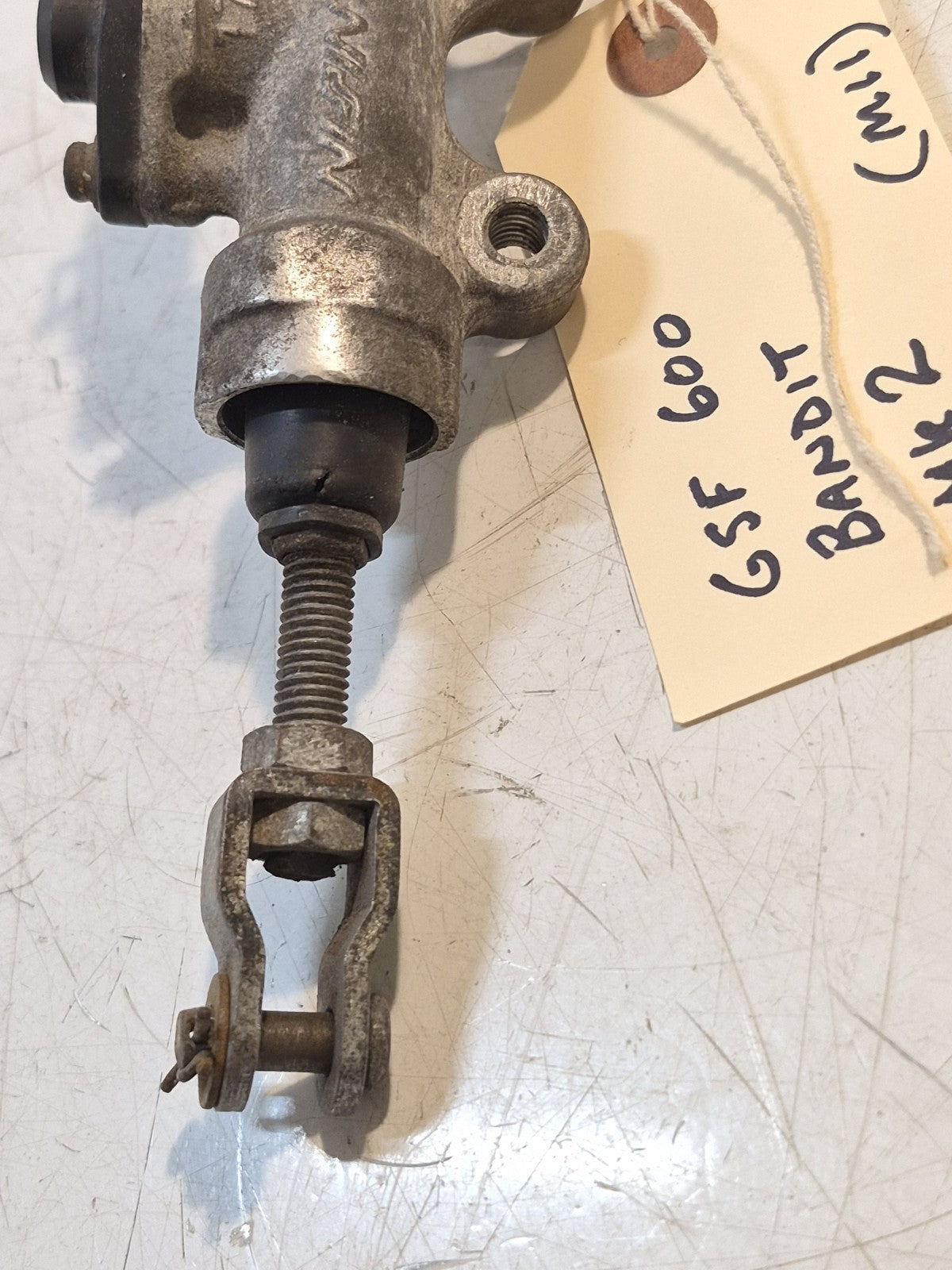 Suzuki GSF 600 Bandit Mk2 Rear Brake Master Cylinder