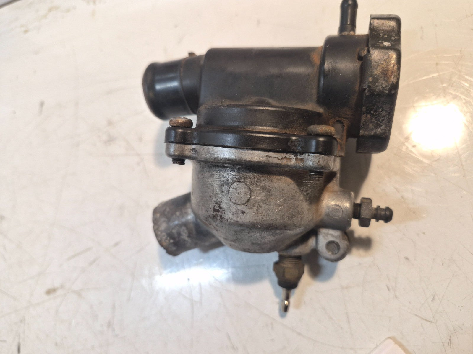 Kawasaki ZZR 1100 Thermostat Housing