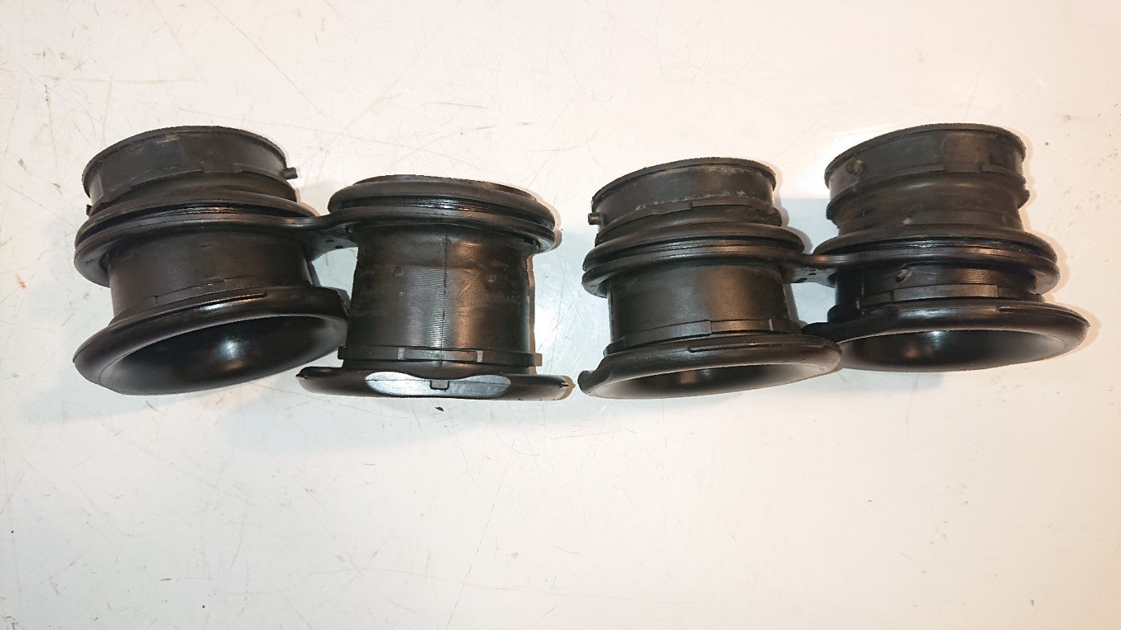Kawasaki GTR 1400 Trumpets, Throttle Body Inlet