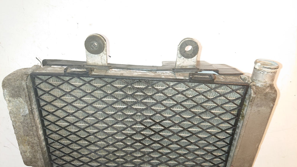 Honda VFR 800 Radiator, Righthand