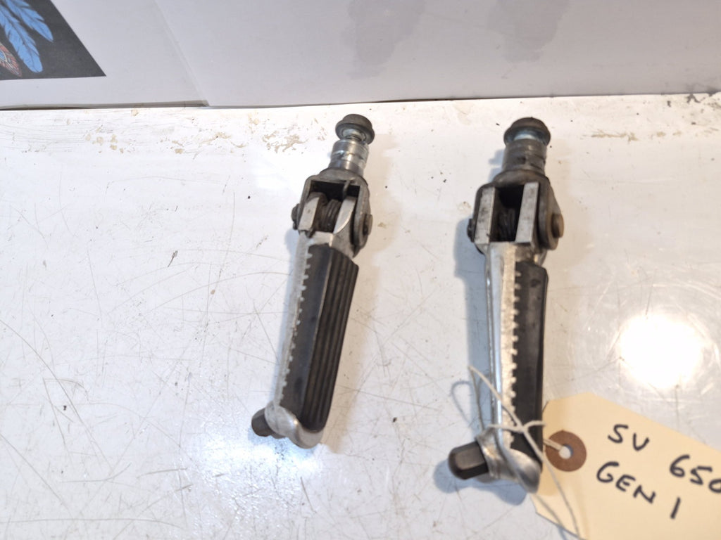 Suzuki SV 650 Gen 1 Footpegs, Riders, Pair