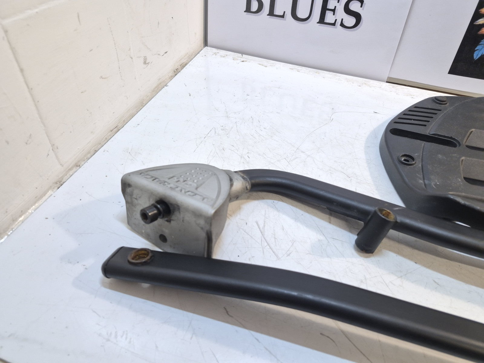 Honda CBR 1100 Blackbird Givi Base And Brackets