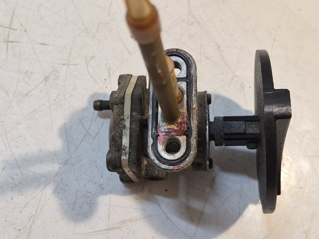 Suzuki VX 800 Petlock, Fuel Tap