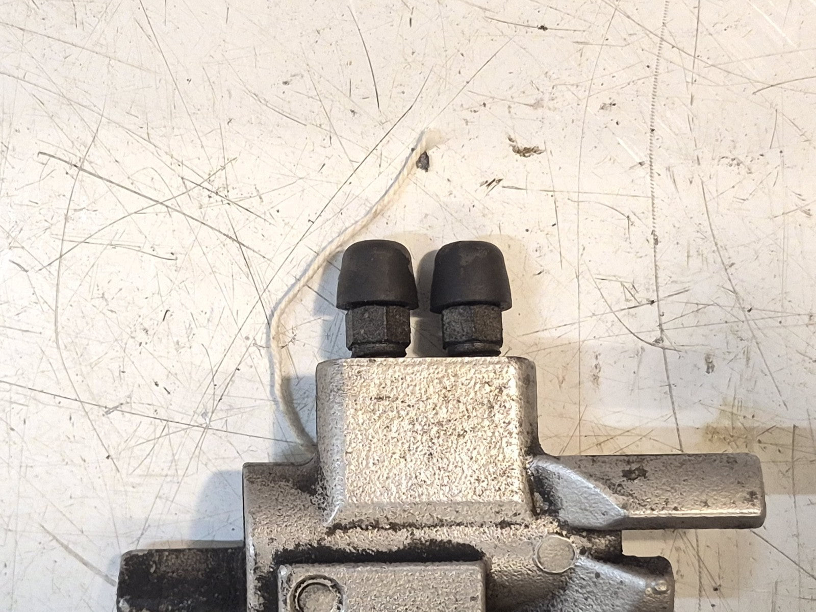 Honda CBR 1100 Blackbird Brake Splitter