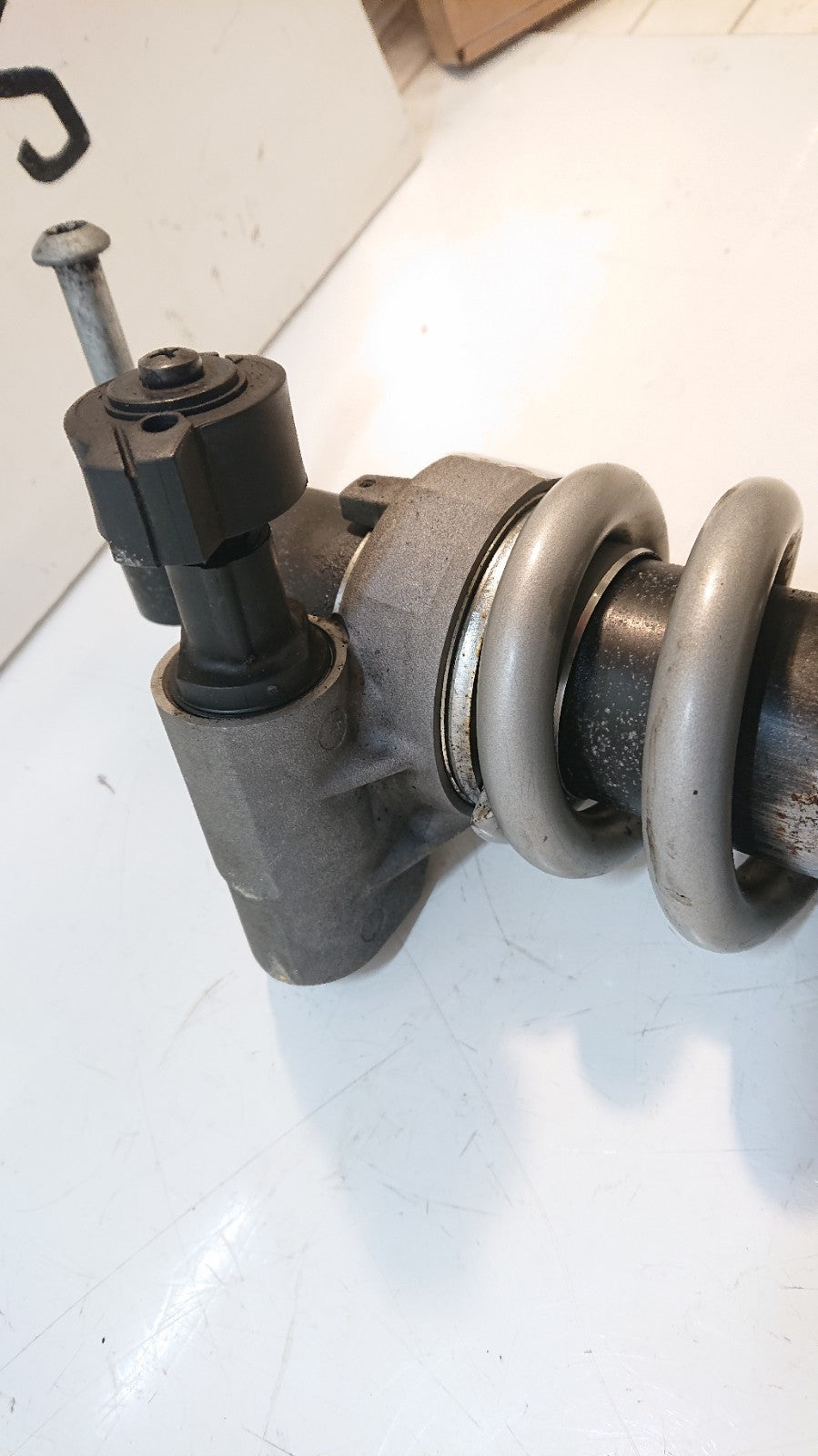 BMW F800 ST Mono Shock