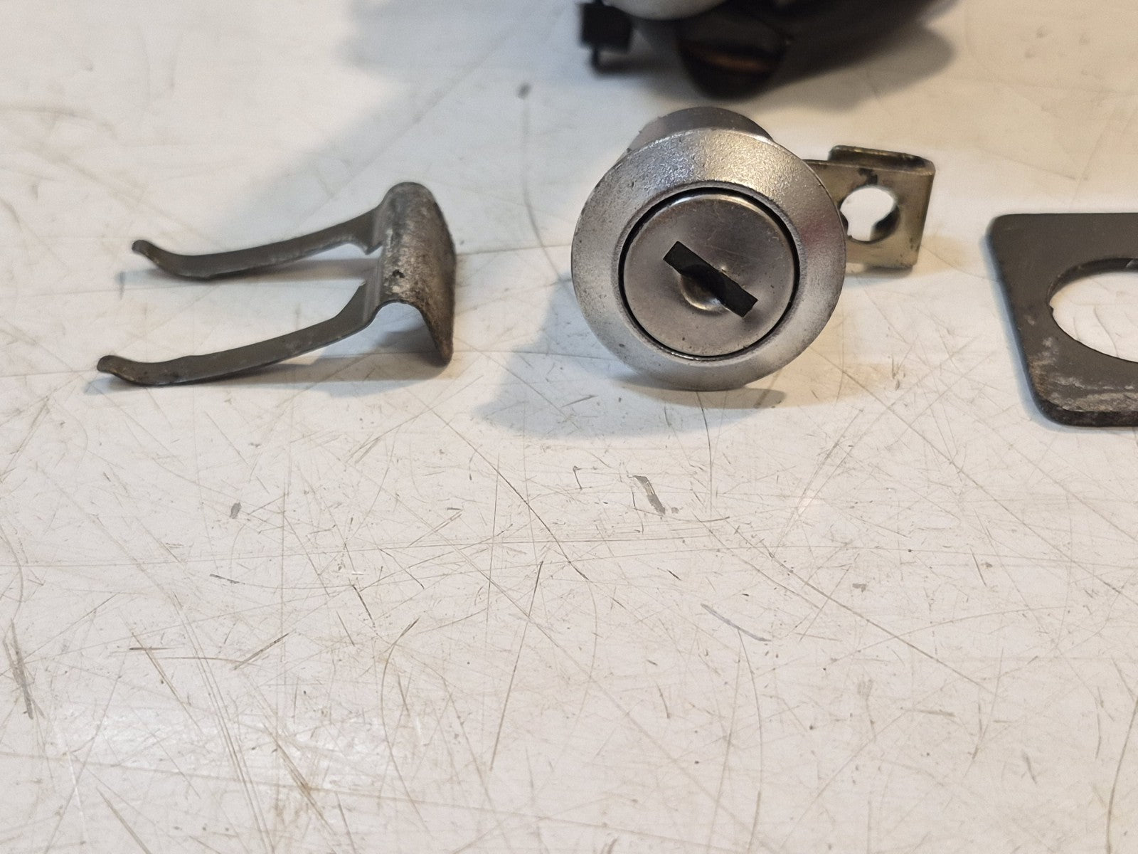 Suzuki SV 650 Gen 2 Lock Set
