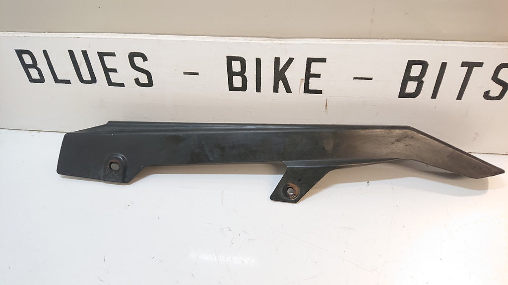 Suzuki GS 500 K2 Chain Guard