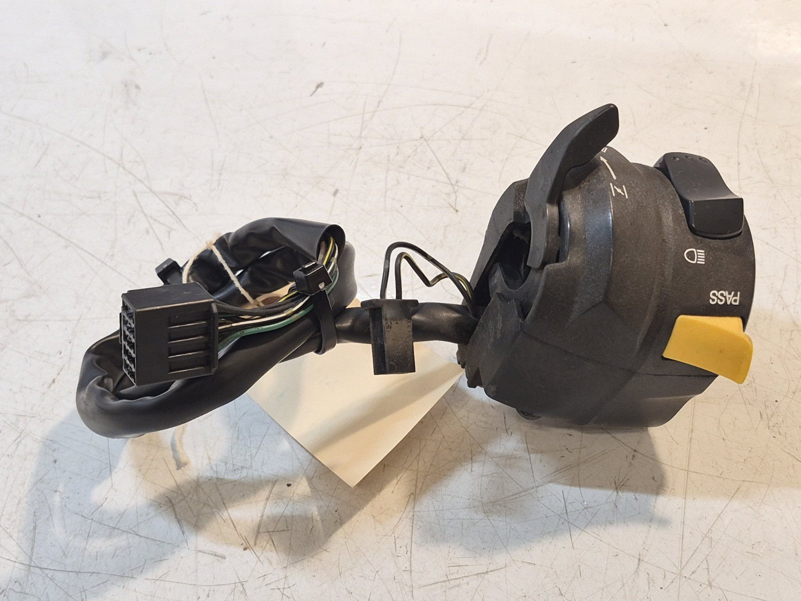 Suzuki GSF 650 Bandit Switch Gear, Righthand