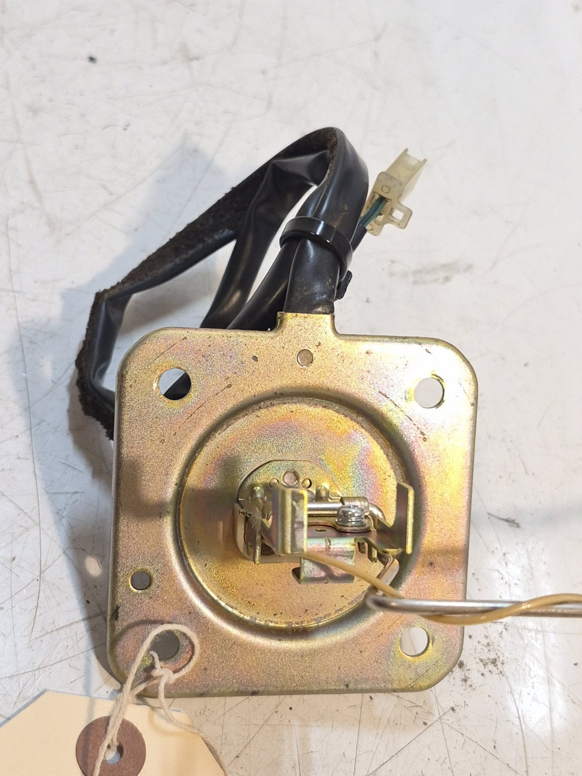 Honda VTR1000 Firestorm Fuel Level Tank Sender Sensor Gauge Unit