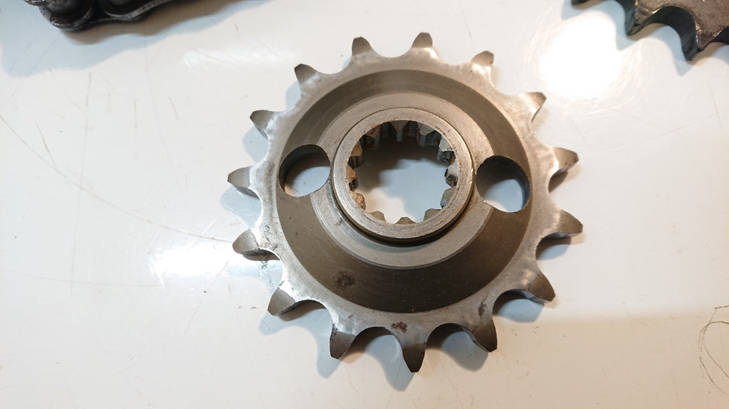 Kawasaki GPZ 1000 RX Chain And Sprockets