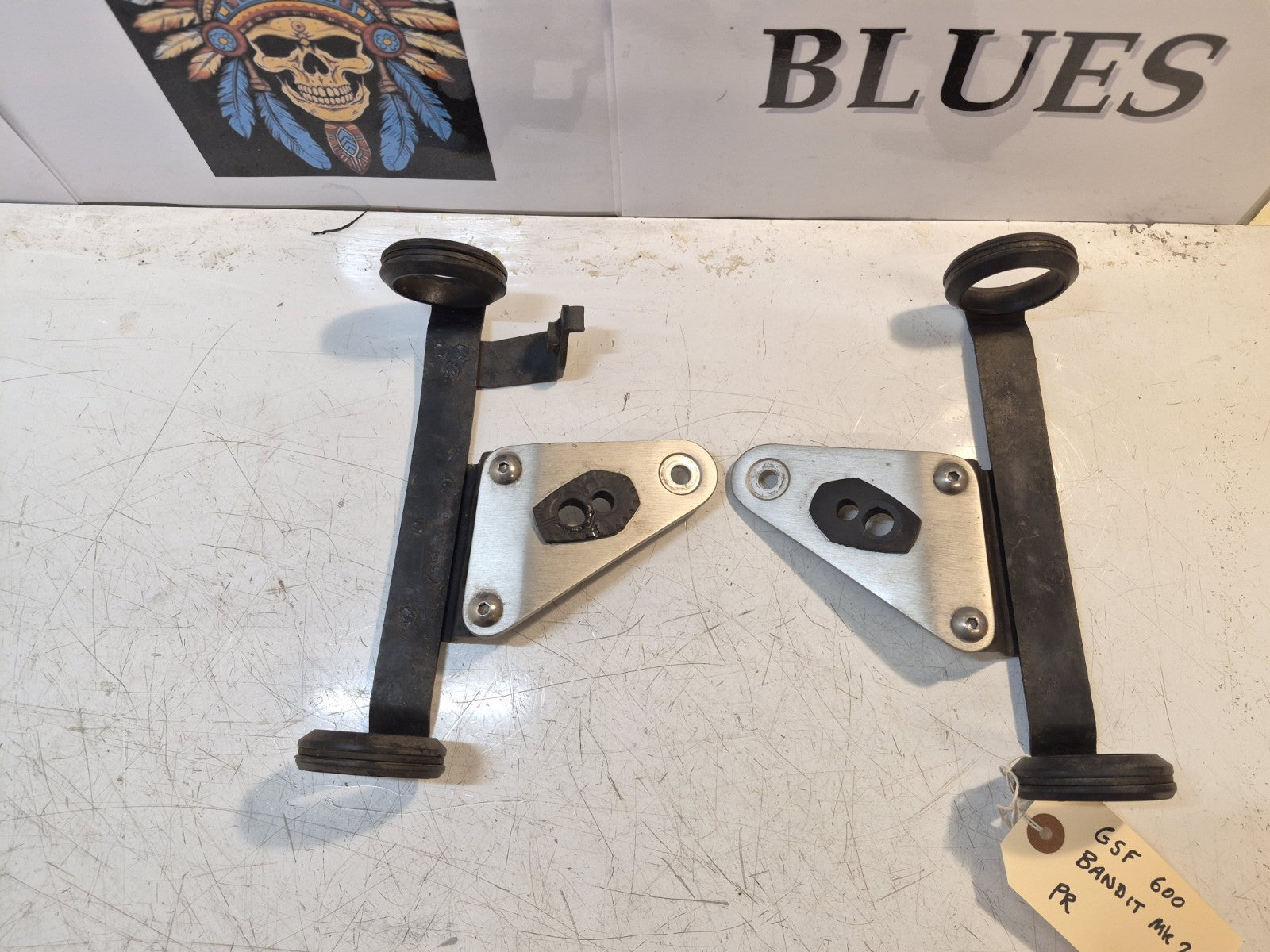 Suzuki GSF 600 Bandit Mk2 Headlight Brackets, Pair