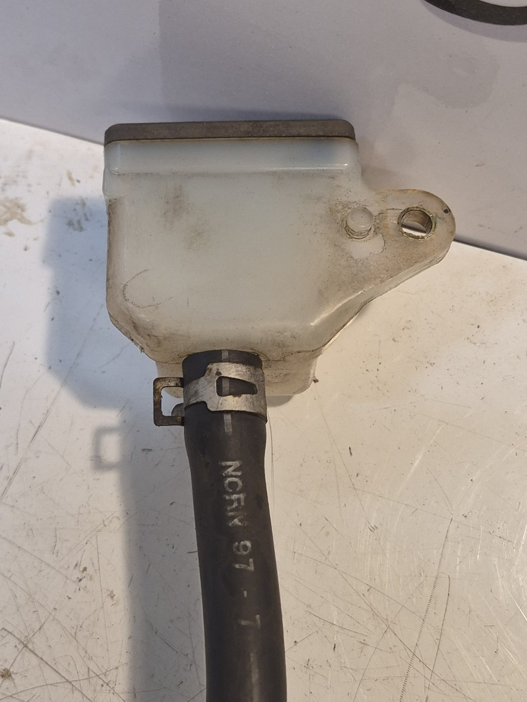 Suzuki GSF 600 Bandit Mk1 Rear Brake Master Cylinder