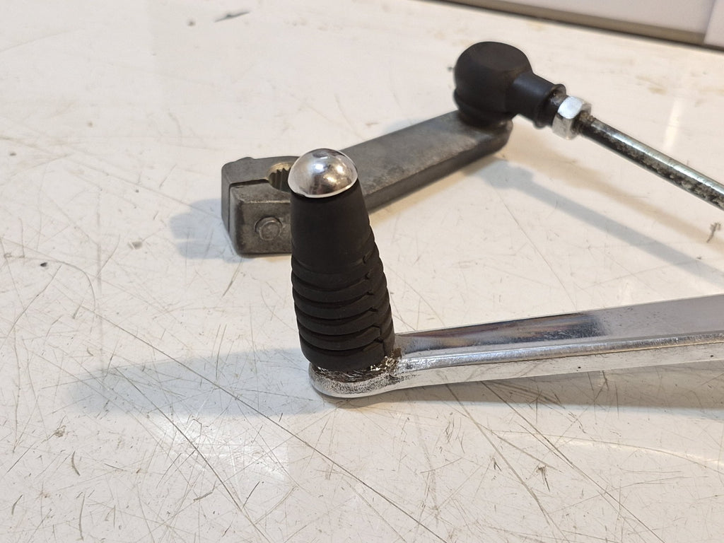 Suzuki GSF 1250 Bandit Gear Lever And Linkage