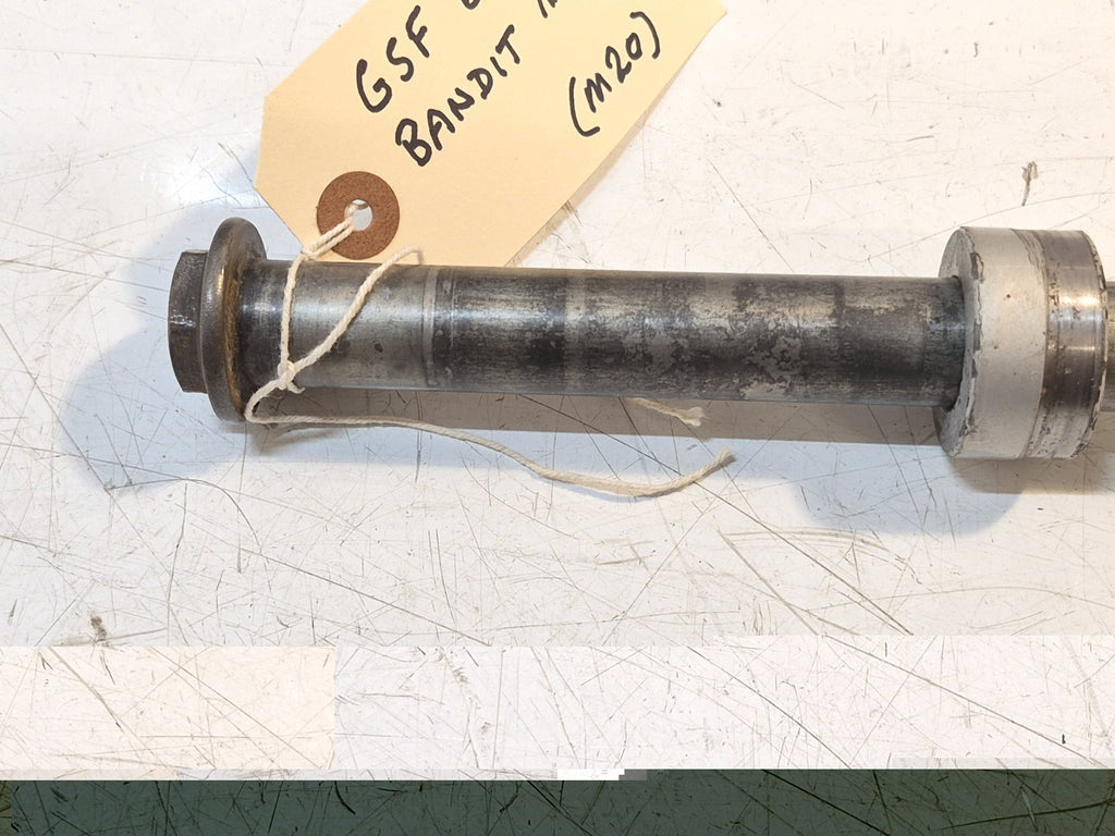 Suzuki GSF 600 Bandit Mk2 Rear Wheel Spindle And Spacers