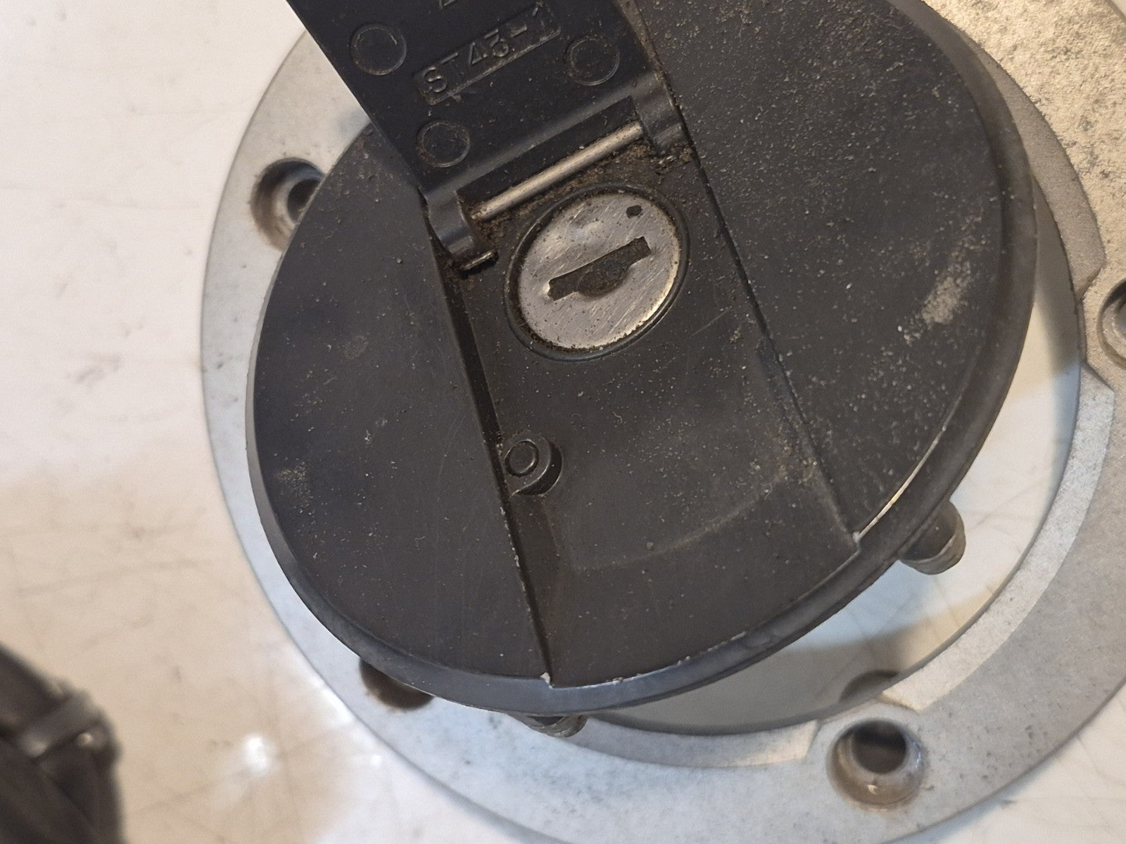 Suzuki SV 650s Gen 2 Lock Set