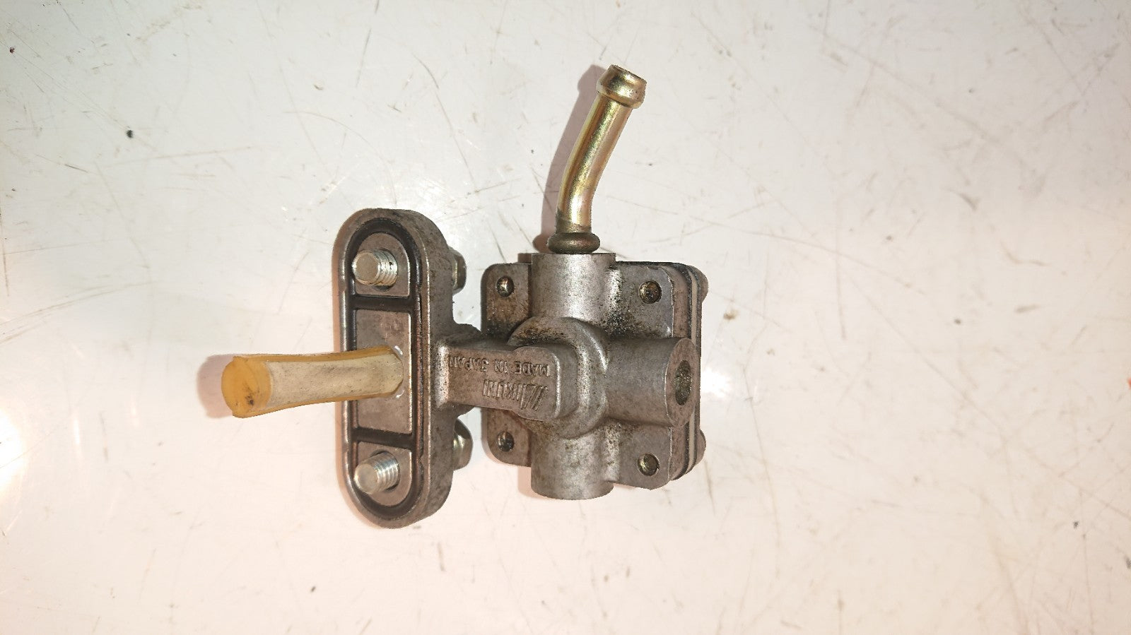 Suzuki SV 650 Fuel Vacumn, Pet Lock
