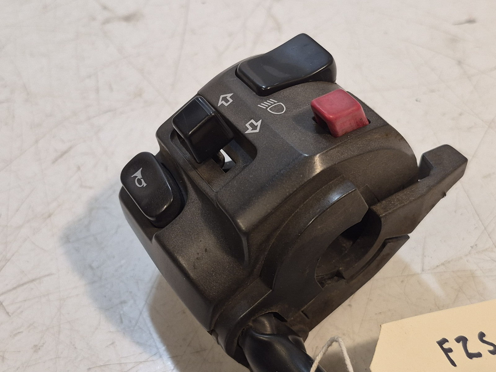 Genuine 1998–2003 Yamaha FZS600 Fazer Left Hand Switch Gear Assy 5DM‑83969‑00‑00