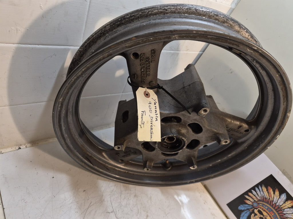 Yamaha XJ 900 Diversion Front Wheel