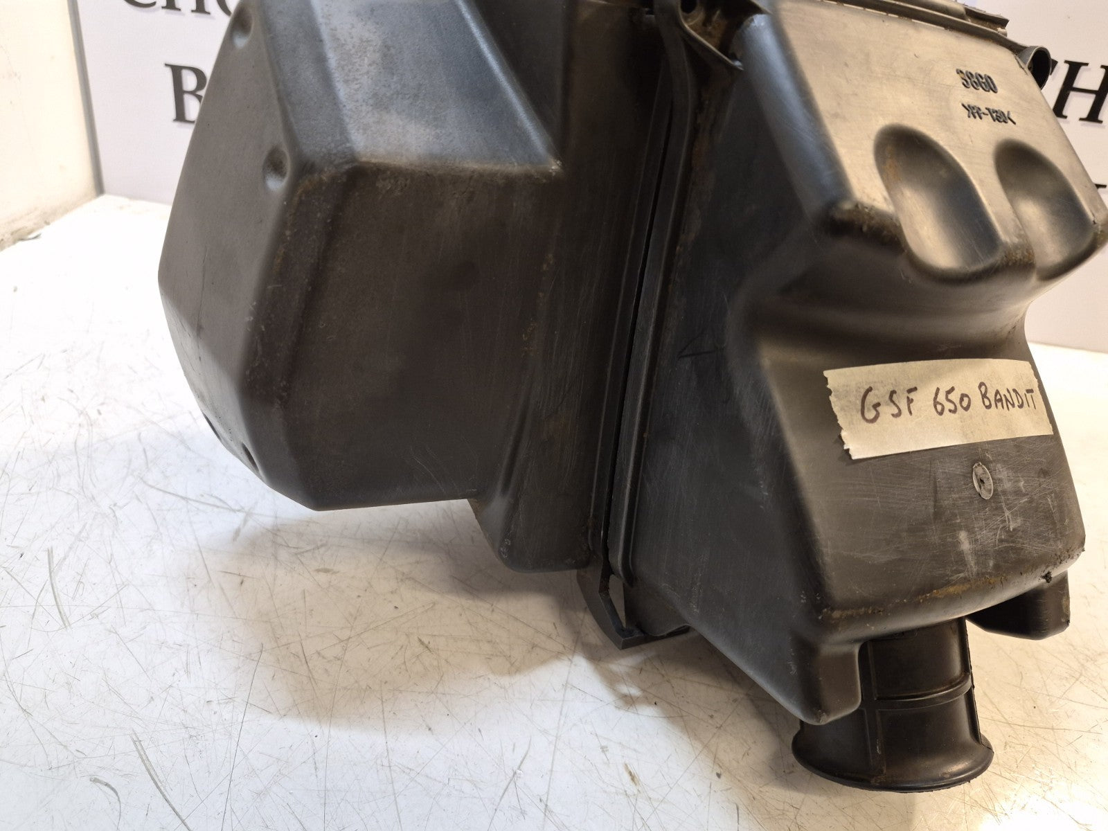 Suzuki GSF 650 Bandit Airbox