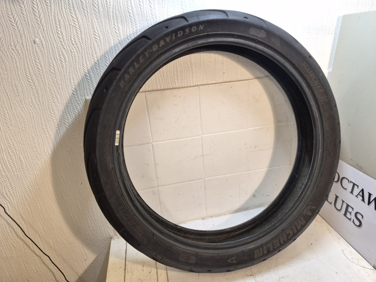 Michelin Scorcher "11" 120/70 ZR 19 Part Worn Tyre