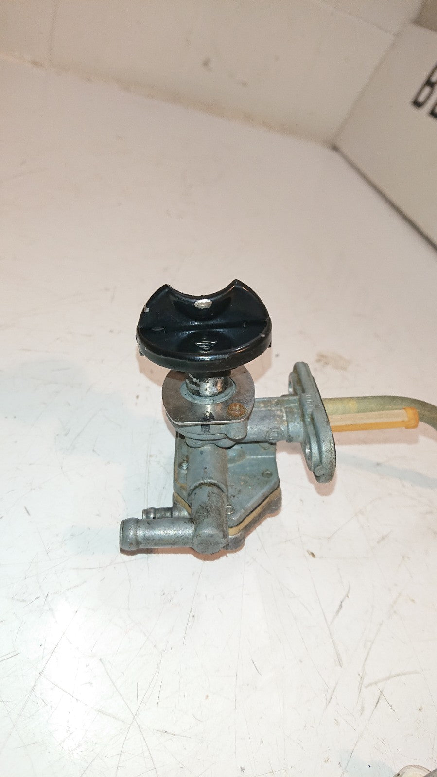 Kawasaki KLE 500 Fuel Tap /Pet lock