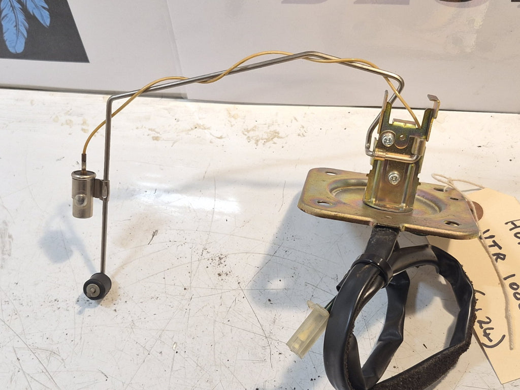 Honda VTR1000 Firestorm Fuel Level Tank Sender Sensor Gauge Unit