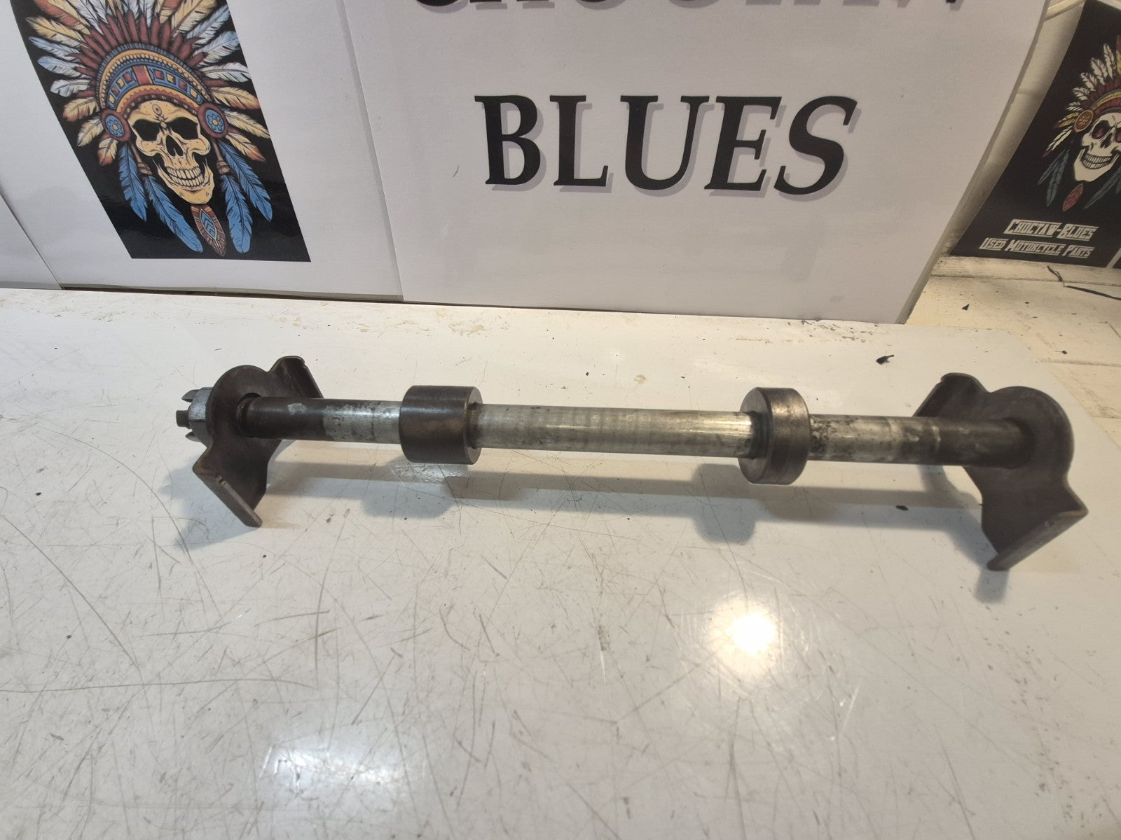 Kawasaki ER 5 Rear Wheel Spindle And Spacers