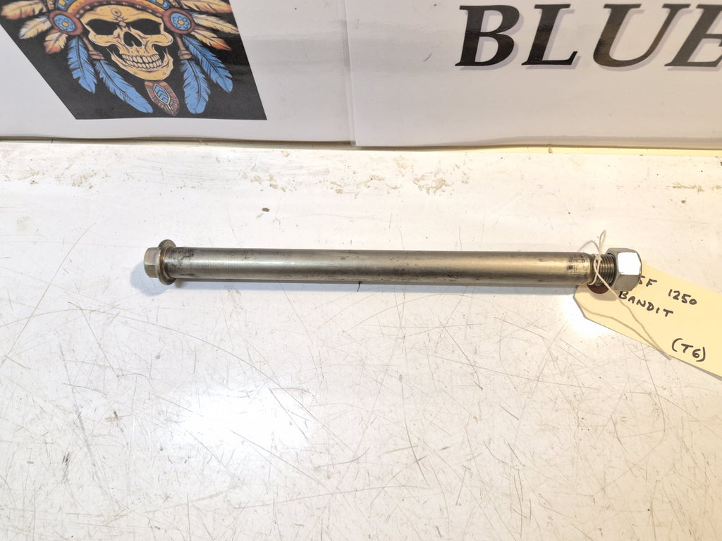 Suzuki GSF 1250 Bandit Swinging Arm Spindle