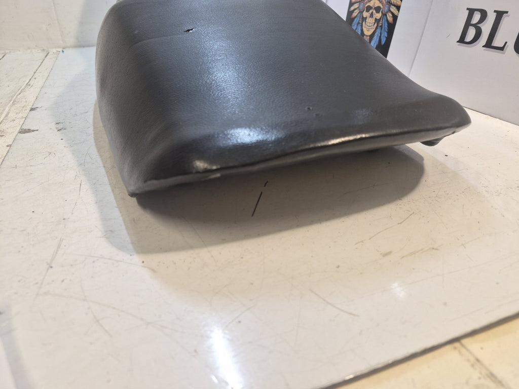 Suzuki VX 800 Seat