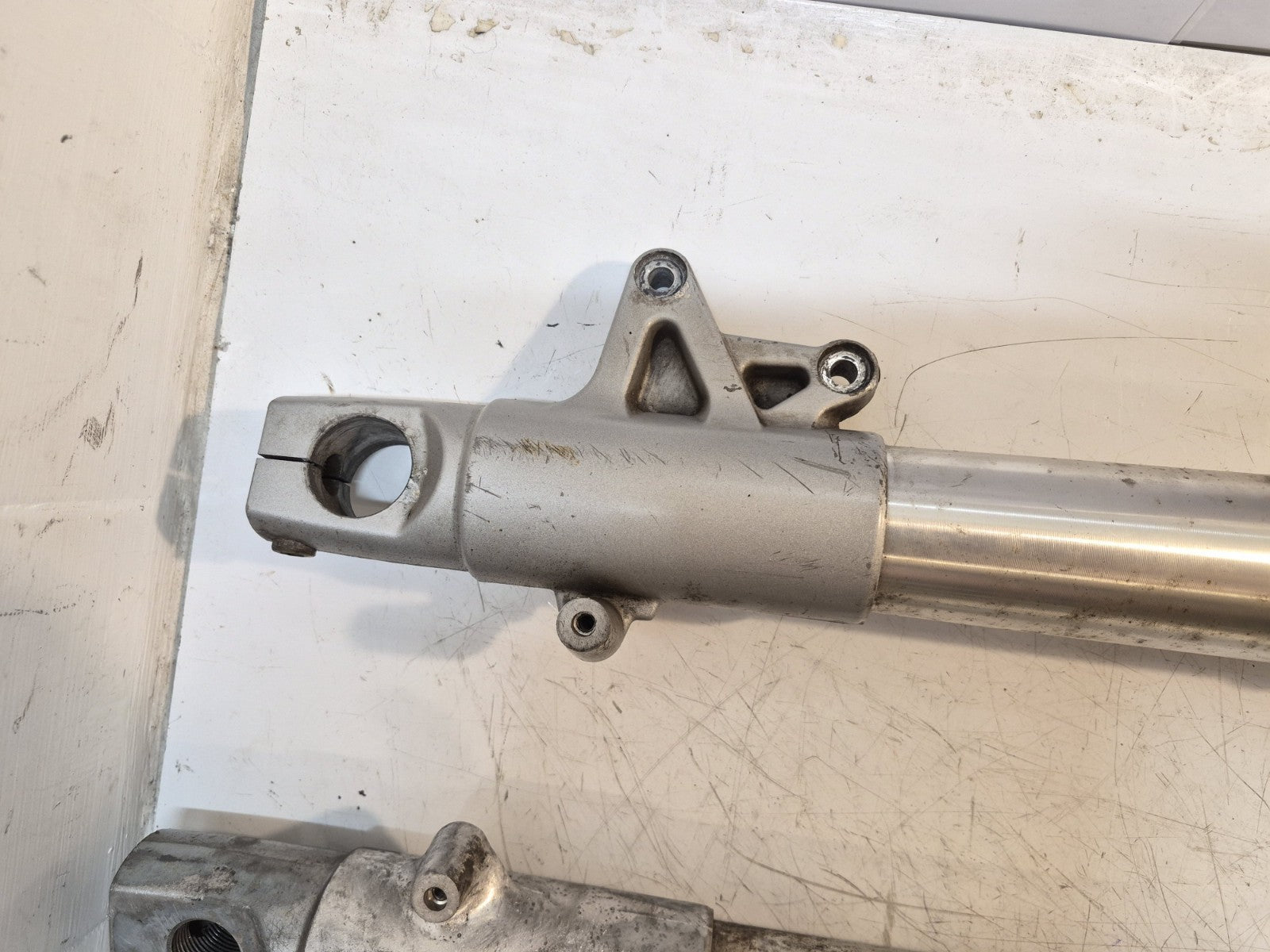 BMW R 1200 RT Forks