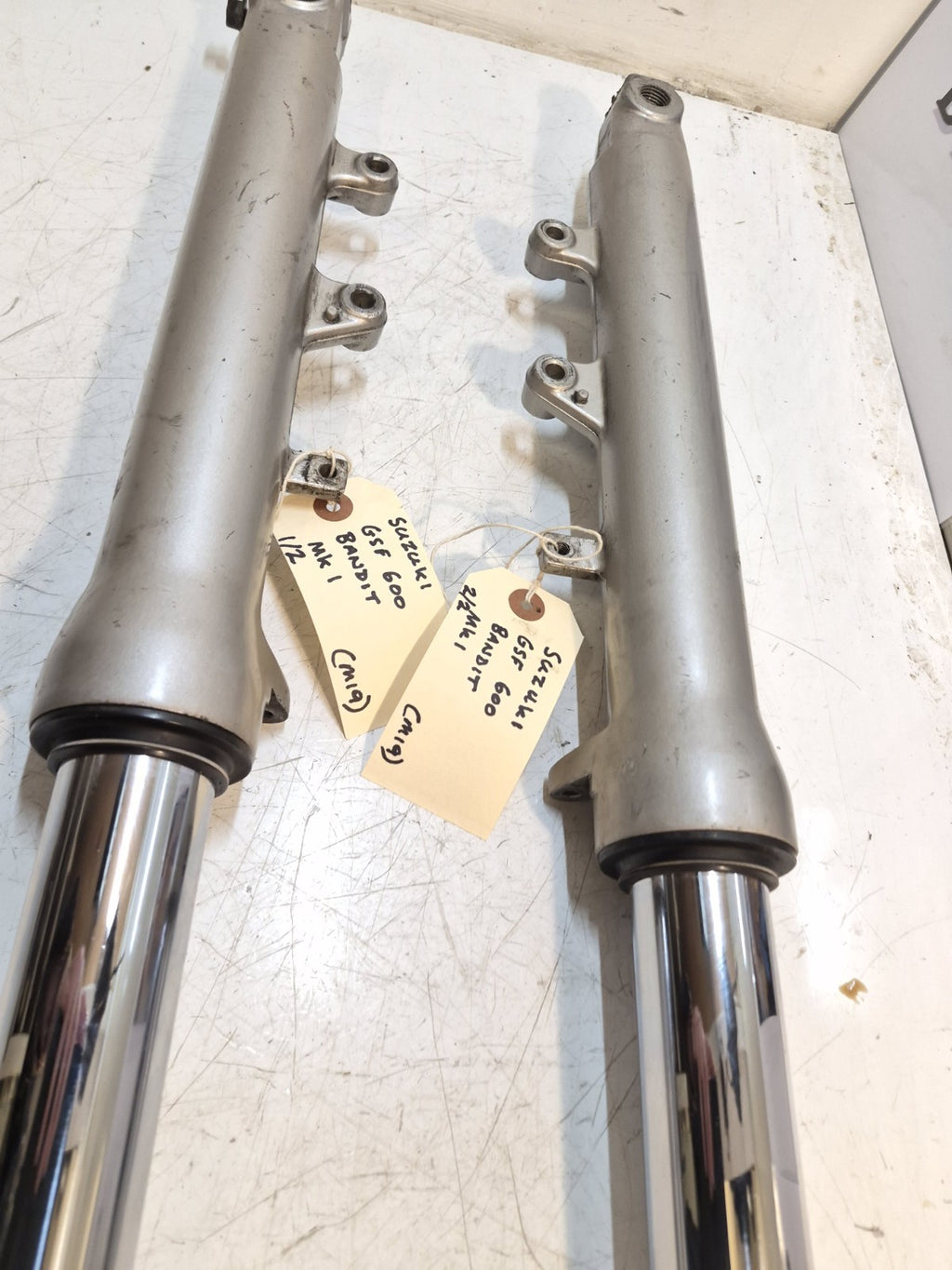 Suzuki GSF 600 Bandit Mk1 Forks, Pair