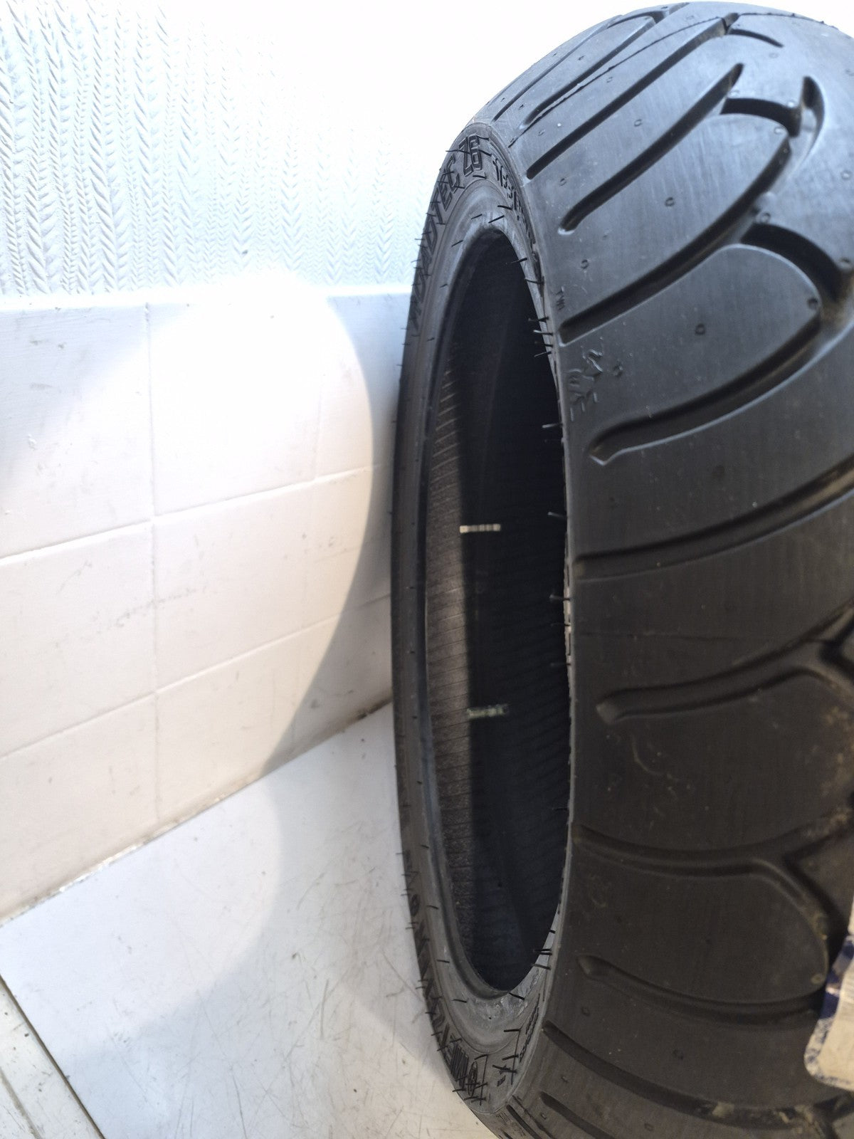 Metzler Roadtec Z6 180/55 ZR17 Tyre
