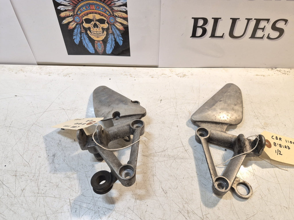 Honda CBR 1100 Blackbird Front Peg Hangers, Pair