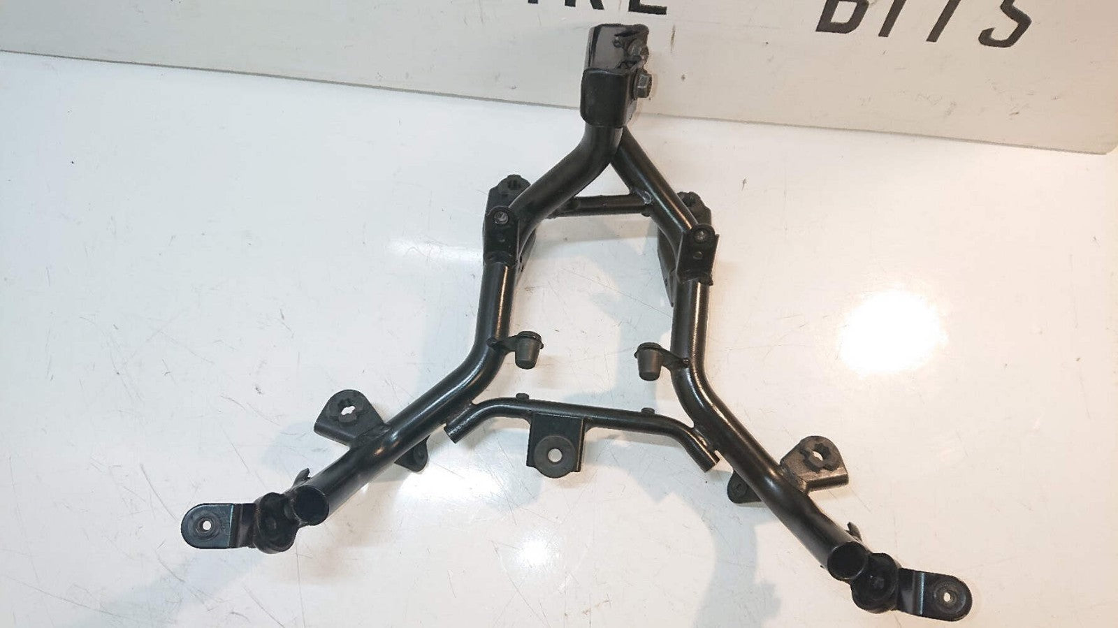 Suzuki GSF 650 Bandit Fairing Bracket, Front. "Antlers"