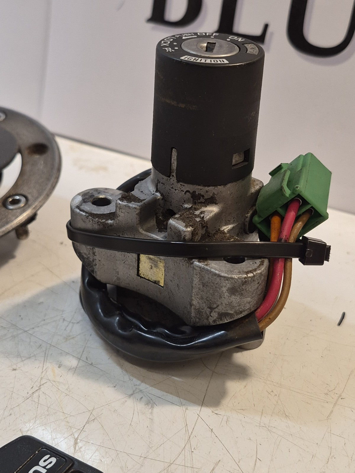 Suzuki VX 800 Lock Set
