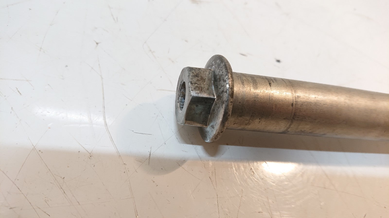Suzuki GSF 600 Bandit Swinging Arm Spindle