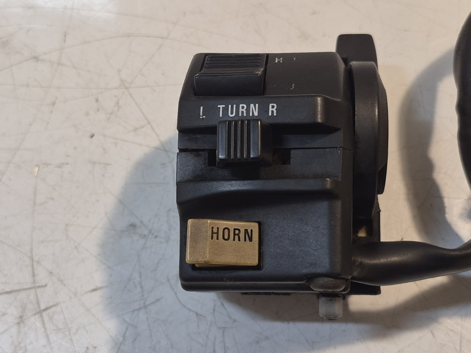 Suzuki VX 800 Switchgear, Left-hand