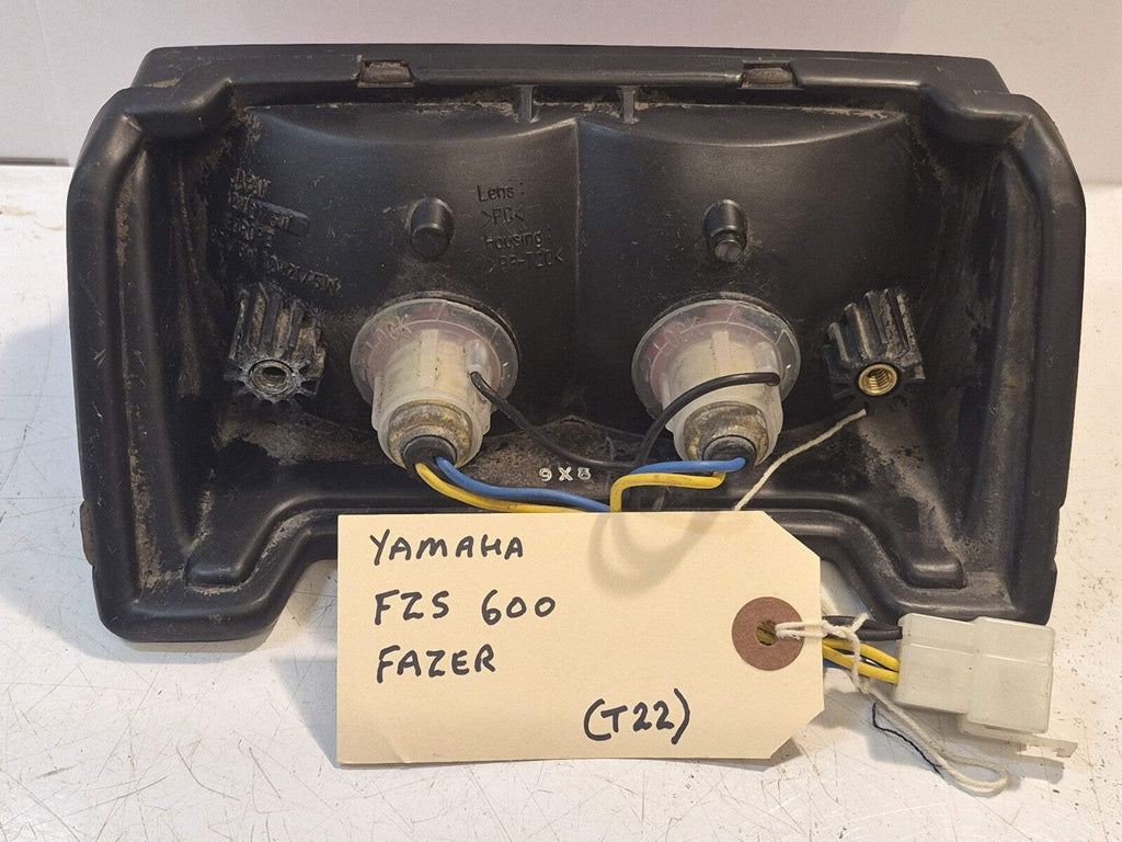 Yamaha FZS 600 FAZER Tail Light