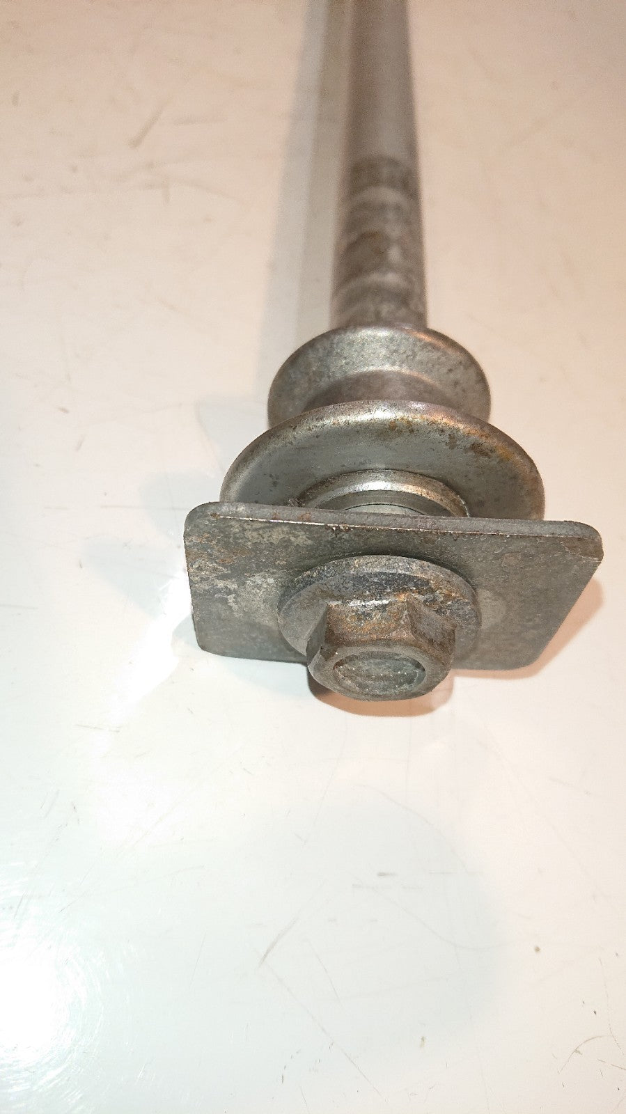 SUZUKI SV650 1999-2002 REAR WHEEL SPINDLE